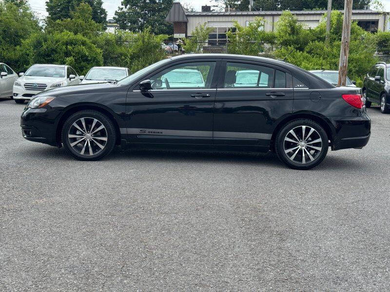 2013 Chrysler 200 Touring
