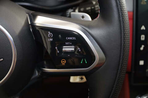 2024 Jaguar F-PACE SVR