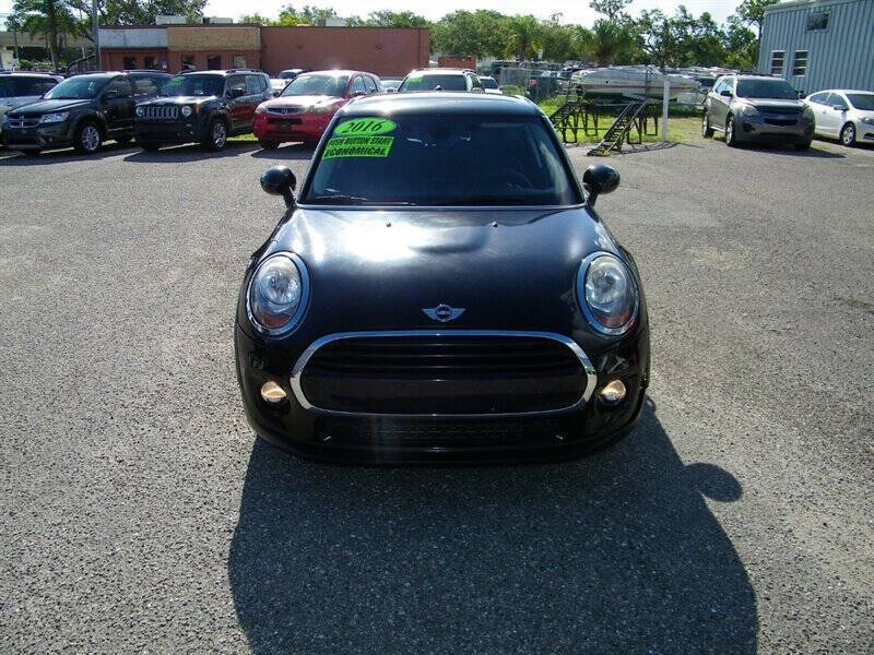 2016 MINI Hardtop 4 Door Cooper