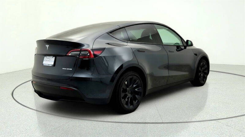 2024 Tesla Model Y Long Range