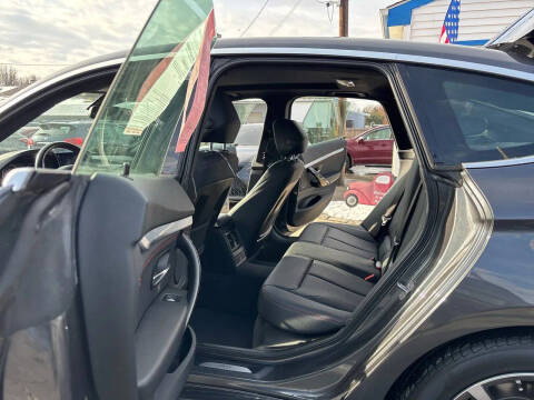 2018 BMW 3 Series 330i xDrive Gran Turismo