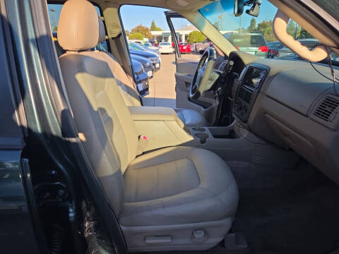 2002 Ford Explorer XLT