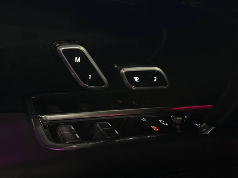 2023 Land Rover Range Rover P400 SE