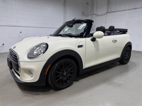 2018 MINI Convertible for sale at Champagne Motor Car Company in Willimantic CT