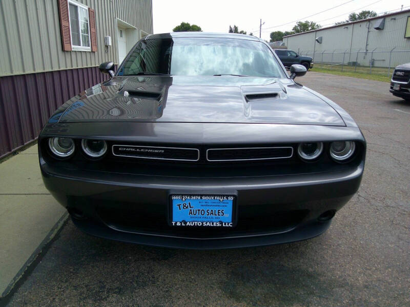 2015 Dodge Challenger SXT