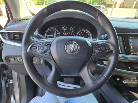 2020 Buick Enclave Essence