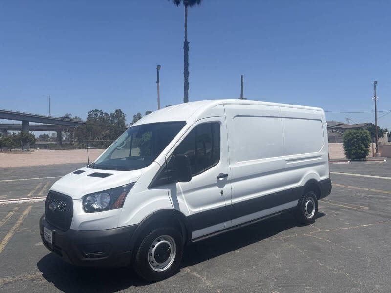 2025 Ford Transit 250