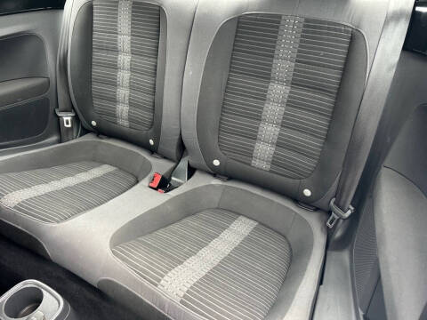 2012 Volkswagen Beetle Black Turbo PZEV