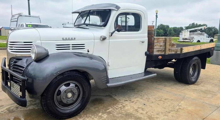 1947 Dodge DW 21
