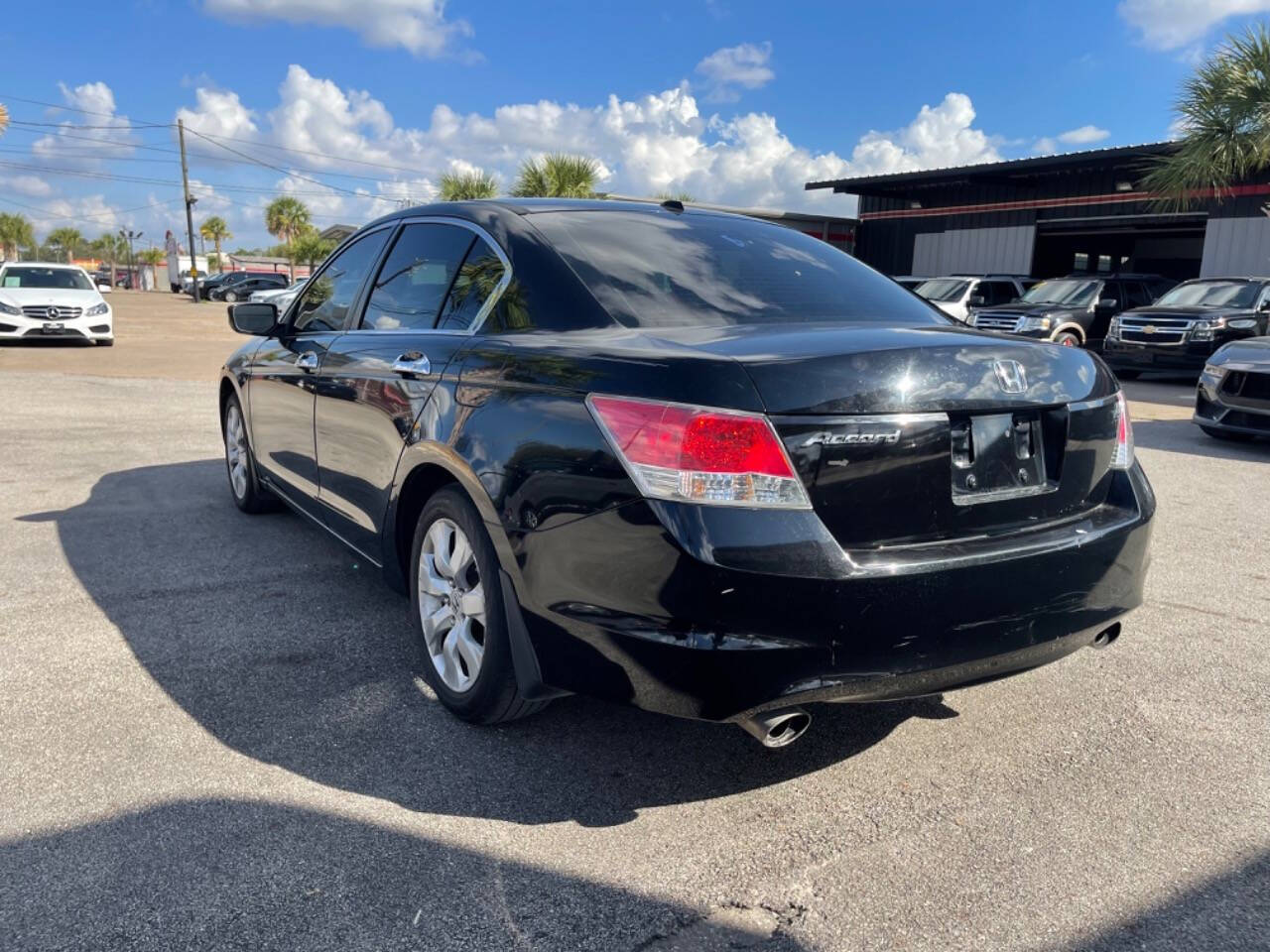 2010 Honda Accord for sale at SMART CHOICE AUTO in Pasadena, TX