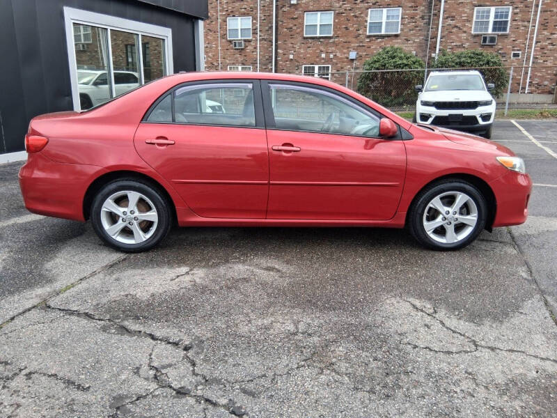 2012 Toyota Corolla LE