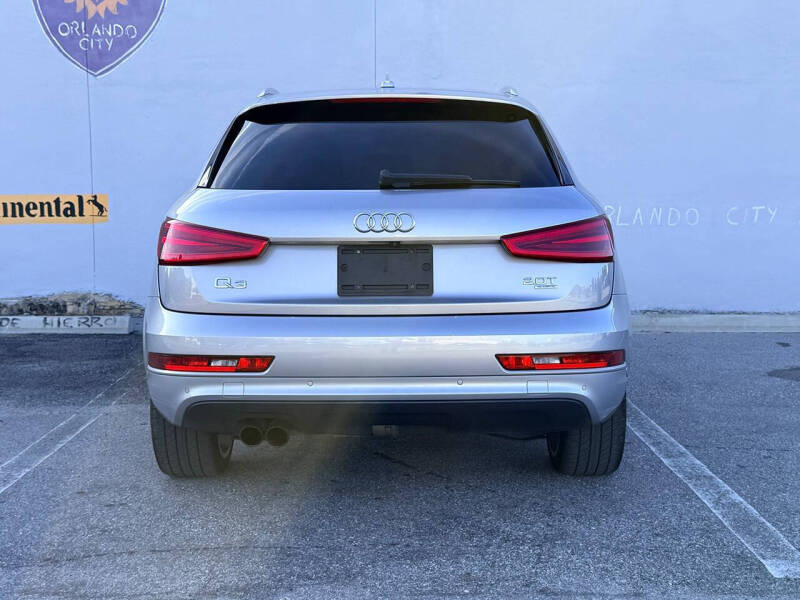 2015 Audi Q3 2.0T quattro Prestige