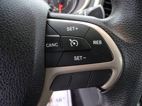 2016 Jeep Cherokee Sport