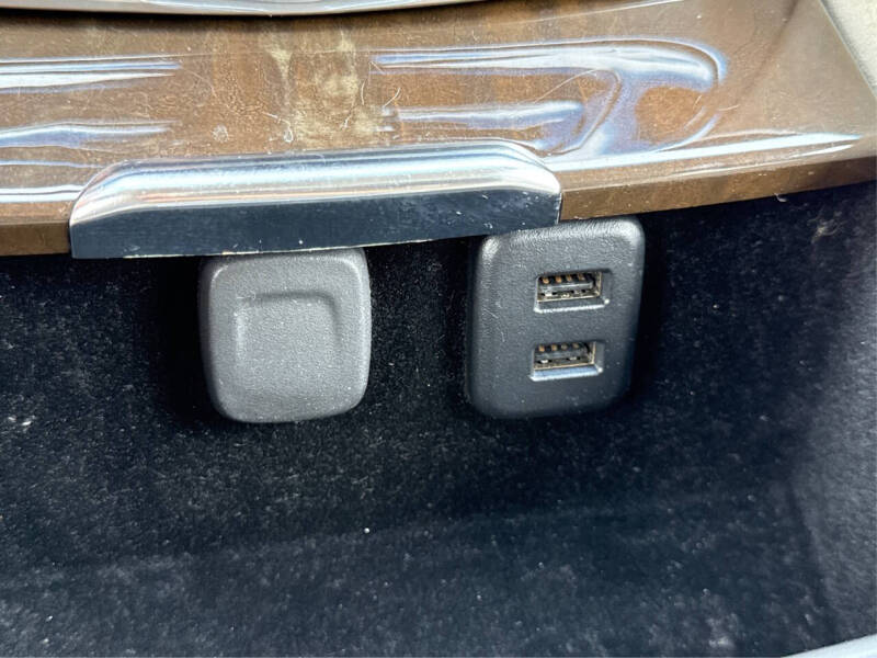 2018 Cadillac Escalade Luxury