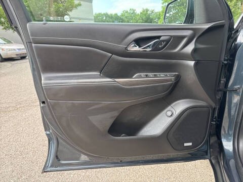 2019 GMC Acadia SLT-1