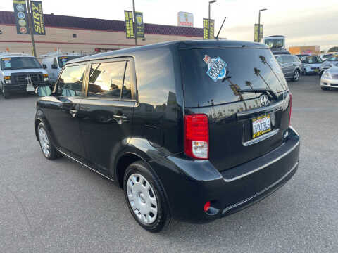 2014 Scion xB