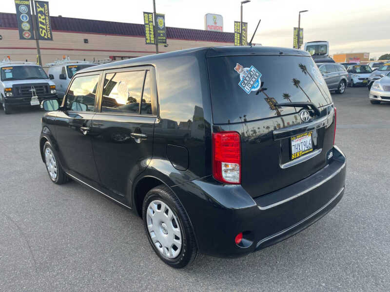 2014 Scion xB