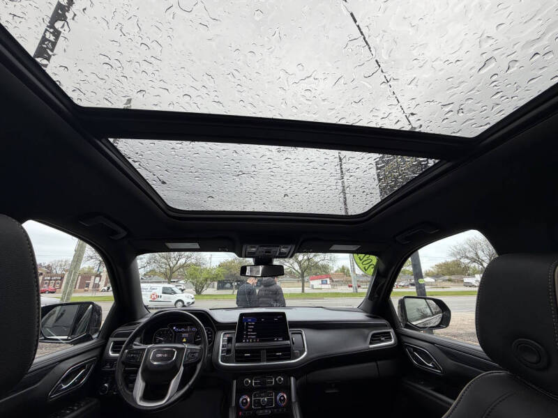 2021 GMC Yukon SLT