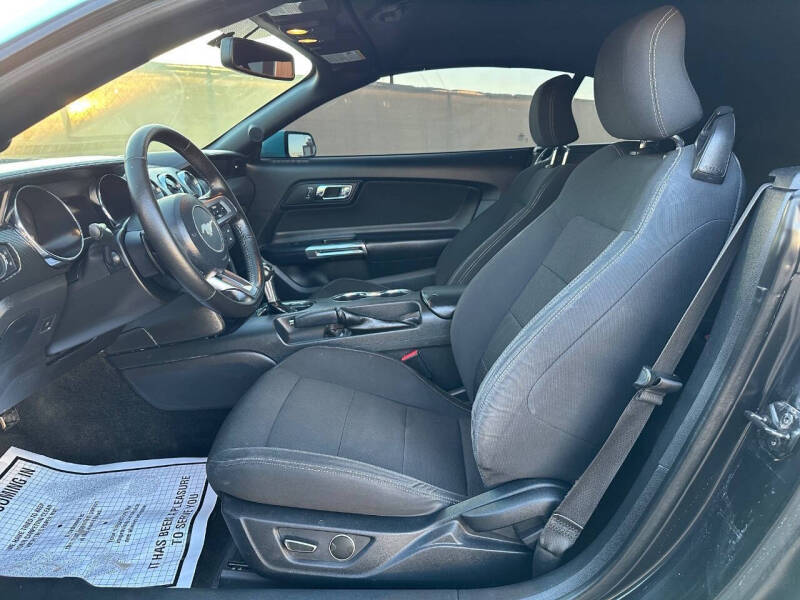 2015 Ford Mustang V6