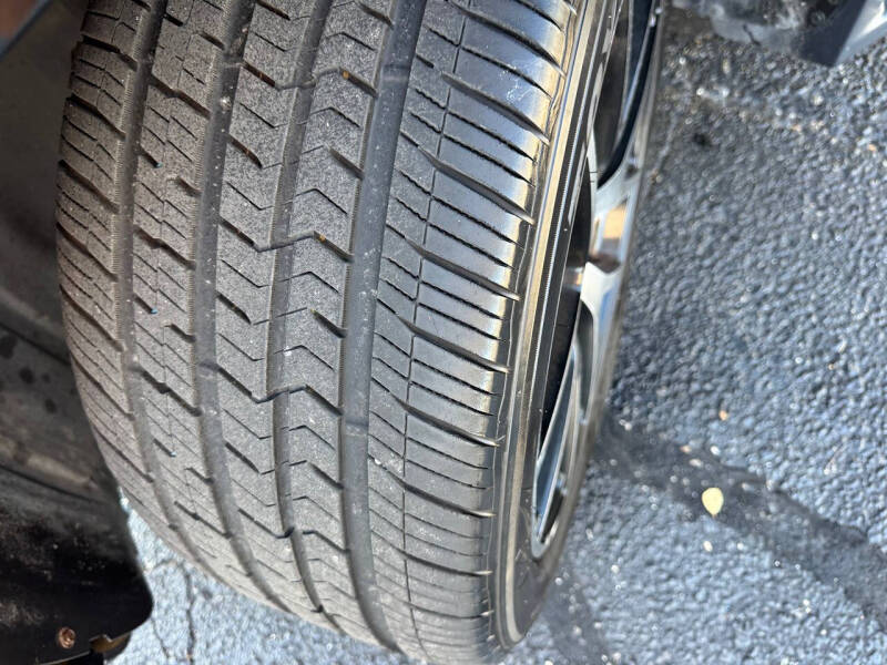 2011 Mercedes-Benz GL-Class GL 550 4MATIC