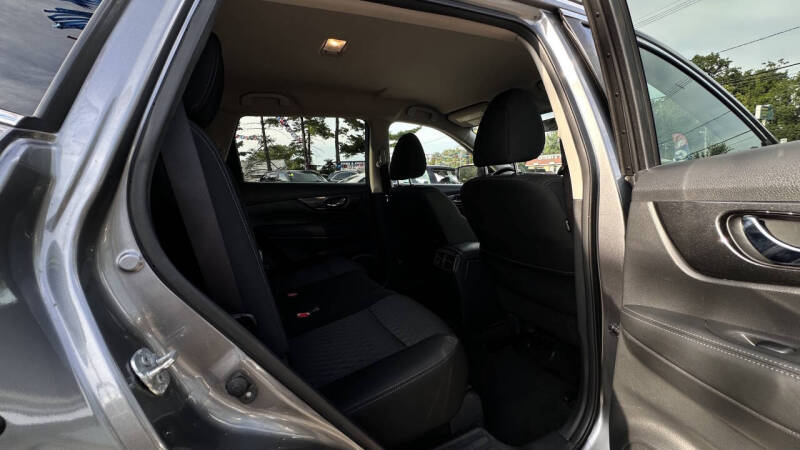 2017 Nissan Rogue S