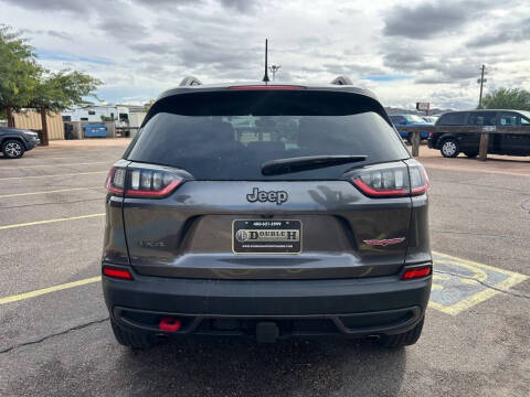 2020 Jeep Cherokee Trailhawk