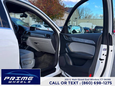 2016 Audi Q3 2.0T quattro Premium Plus