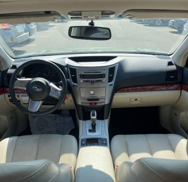 2011 Subaru Outback 3.6R Limited