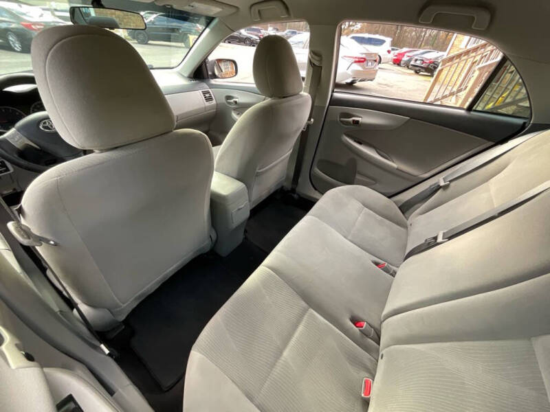 2013 Toyota Corolla LE