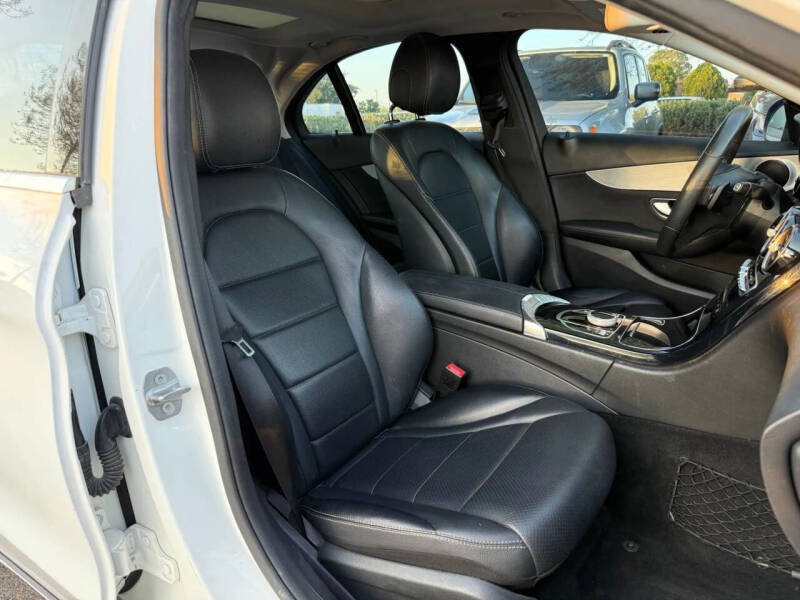 2017 Mercedes-Benz C-Class