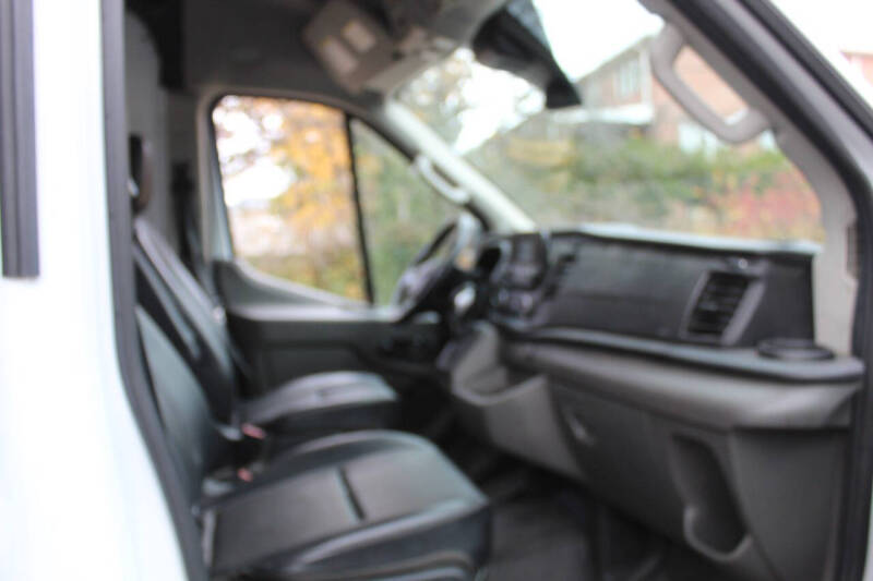 2022 Ford Transit 250