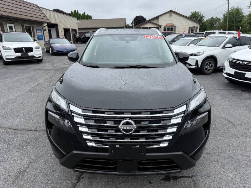 2025 Nissan Rogue SV