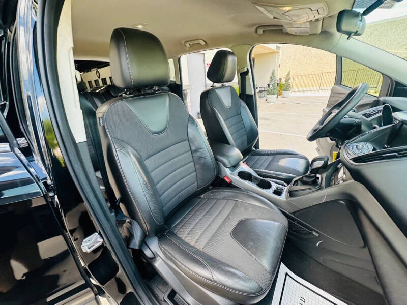 2015 Ford Escape SE
