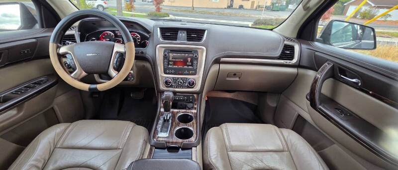 2016 GMC Acadia Denali