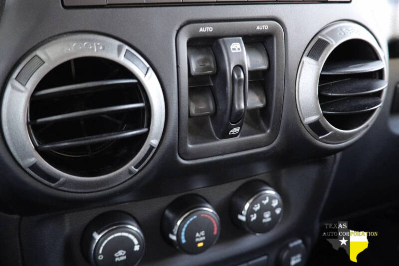 2016 Jeep Wrangler Unlimited Sport S