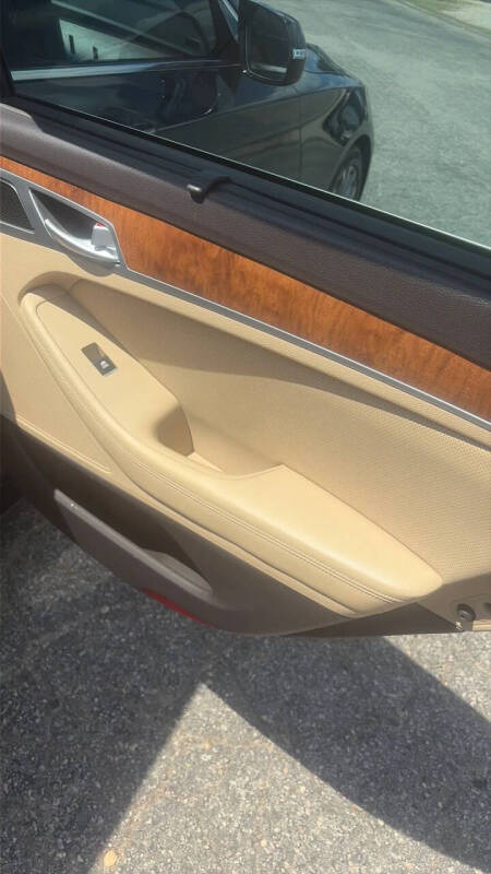 2015 Hyundai Genesis