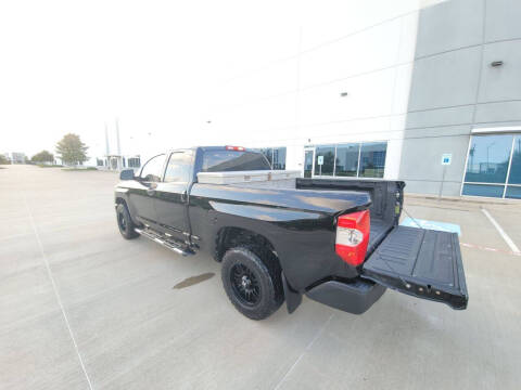 2014 Toyota Tundra SR