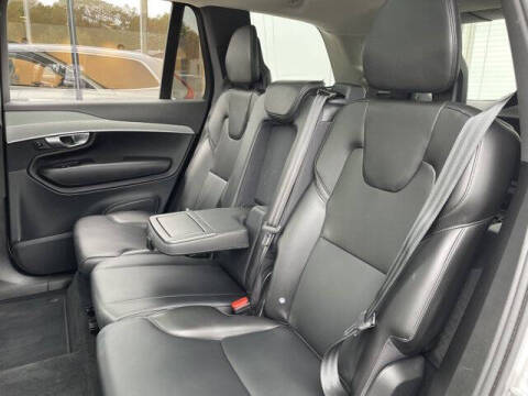 2025 Volvo XC90 B5 Core Bright Theme