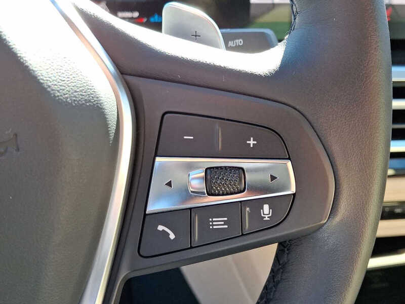 2023 BMW 3 Series 330i xDrive