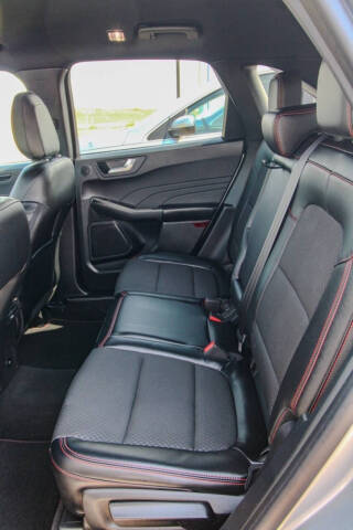 2023 Ford Escape ST-Line Select