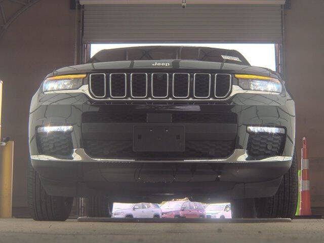 Used 2024 Jeep Grand Cherokee L Limited with VIN 1C4RJKBG0R8575787 for sale in Maysville, KY