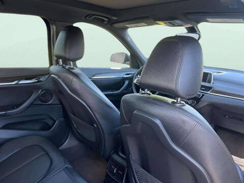 2017 BMW X1 sDrive28i