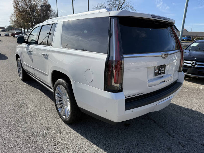 2017 Cadillac Escalade ESV Platinum