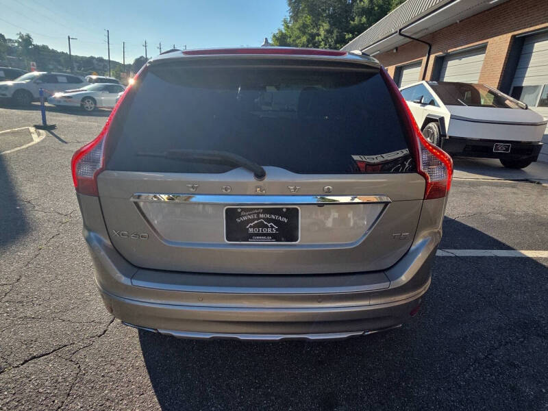 2015 Volvo XC60 T5 Drive-E Premier