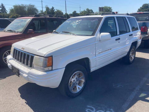 1998 Jeep Grand Cherokee for sale at Blue Line Auto Group in Portland OR