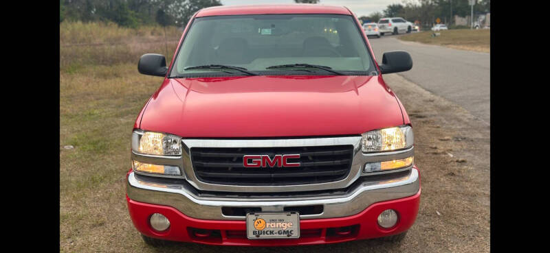 2004 GMC Sierra 1500 Work Truck photo 9