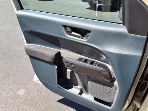 2025 Ford Maverick XL