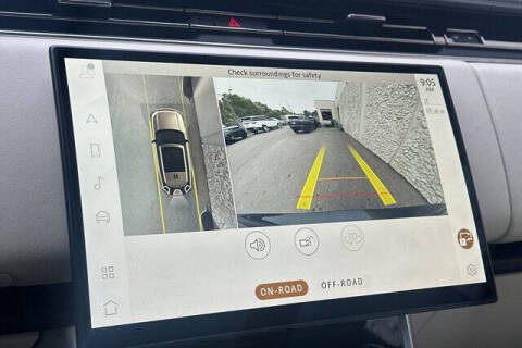 2023 Land Rover Range Rover P530 SE