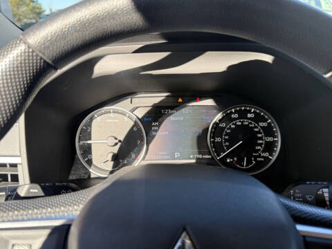 2022 Mitsubishi Outlander ES