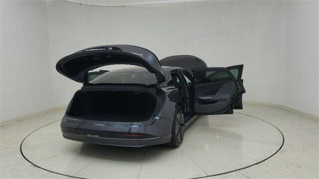 2024 Lucid Air Touring